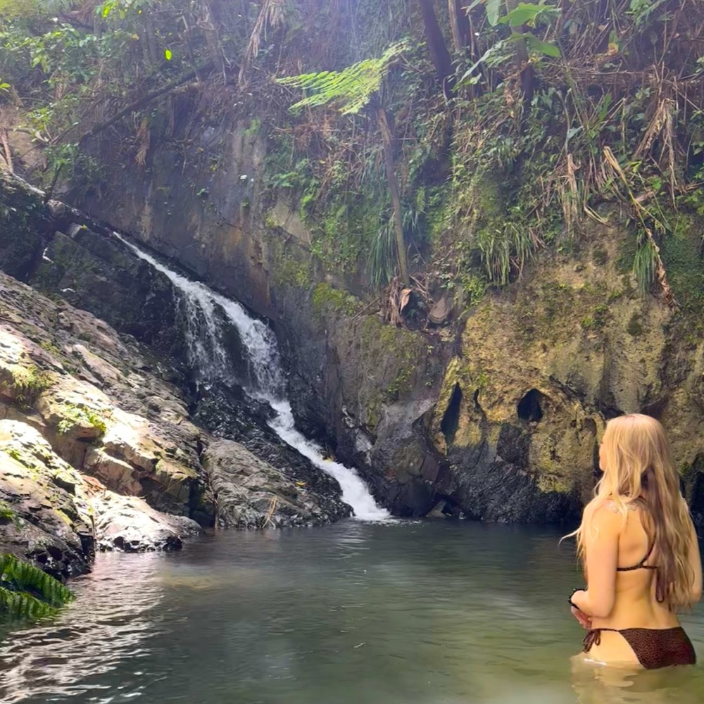 Meet your Posher, Kyana